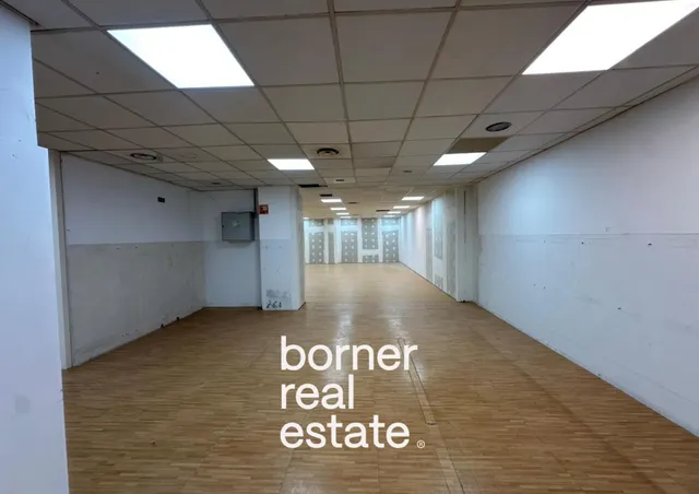 Local en venta en Trade Center Sant Cugat. — 12