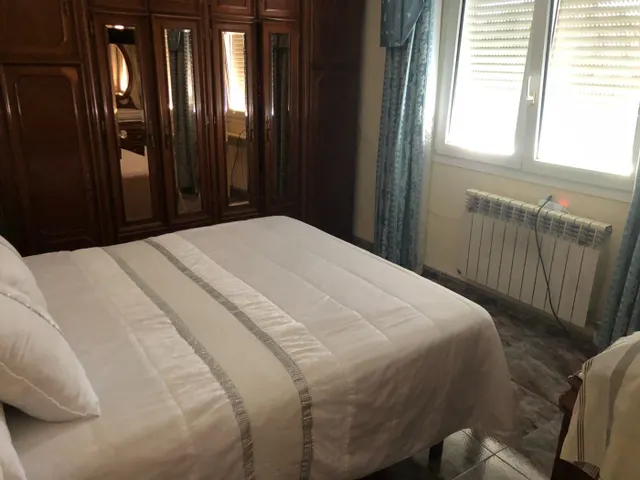 GRAN CASA EN VENTA EN URB. CAN CASAS — 34