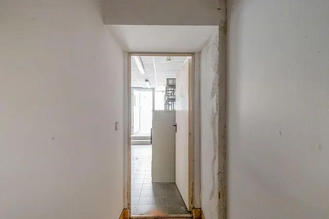 Local comercial 49m² en venta - Extremadura — 13