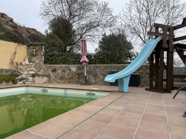 MASIA DE 4 habitaciones EN FONOLLOSA — 42