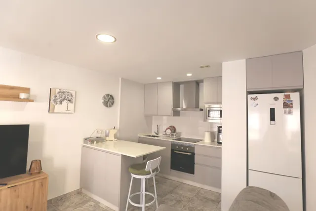 Apartamento recientemente reformado al lado del mar !!! — 23