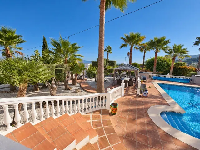 Cuatro casas en una en Alhaurín de la Torre - foto 4