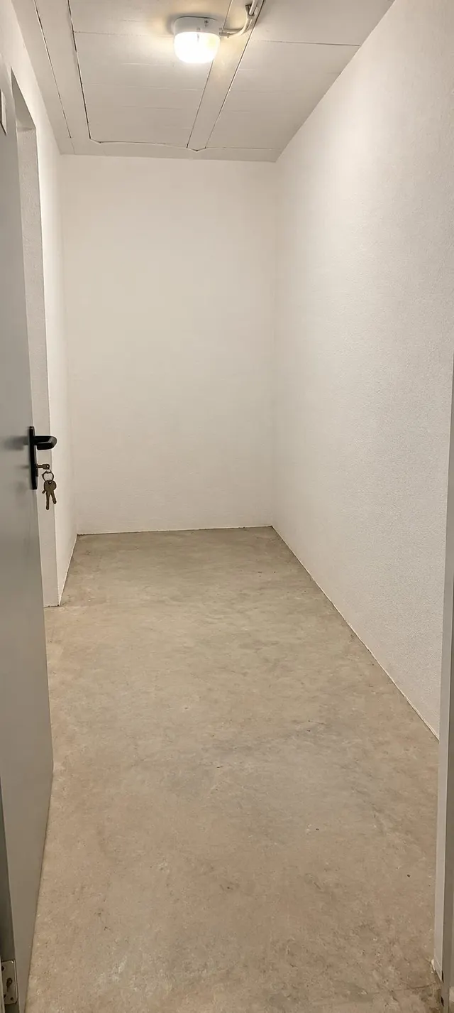 GRAN PISO CON PARKING Y TRASTERO — 23