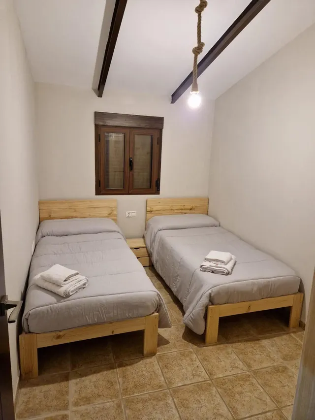 Chalet con piscina privada — 15