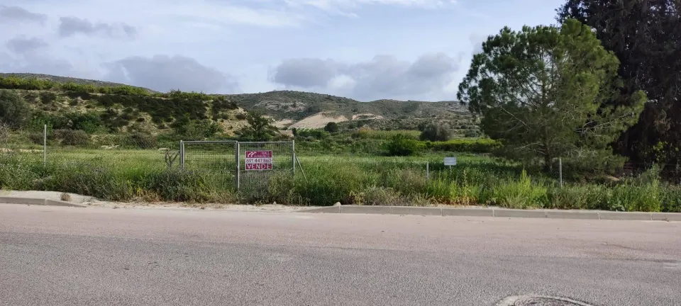 PARCELA URBANIZABLE EL MOJÓN (BENIEL)