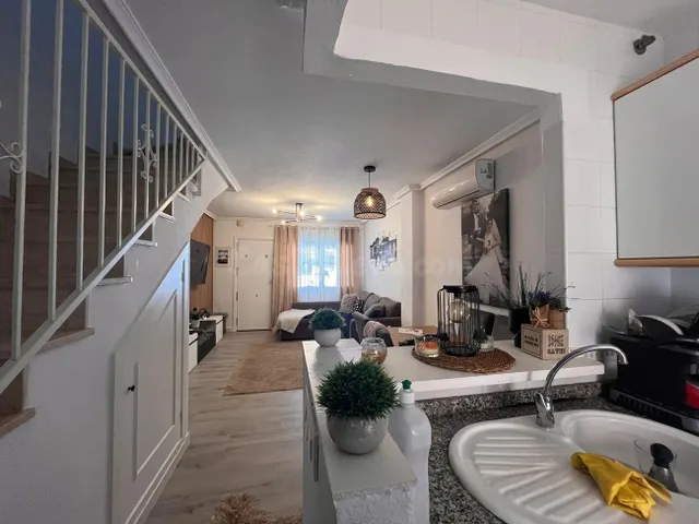 Casa 2 habitaciones 75m² en venta - Zona Pueblo - foto 4