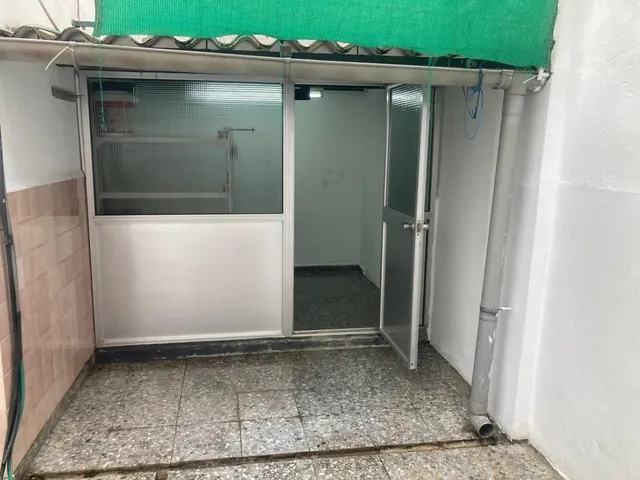 Local comercial en alquiler en zona doctor fedriani — 19