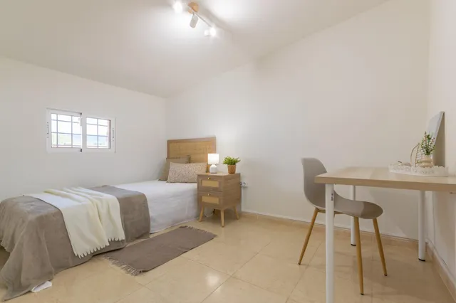 EXCLUSIVA REF 04339 Casa en pedanía de Lliria, núcleo de población a 2,5 km de Casinos. SUELO URBANIZABLE SIN TERRENO — 35