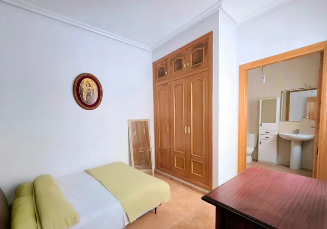 Se vende planta baja con 4 dormitorios y 3 baños en Cartagena junto al Parque de la Rosa — 18