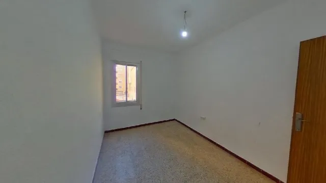 PISO DE 3 habitaciones GRAN-VIA /CREU ALTA — 10