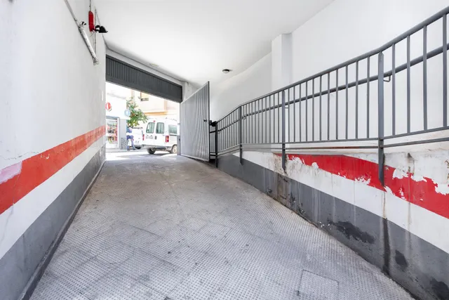 Piso en el zaidín. — 23