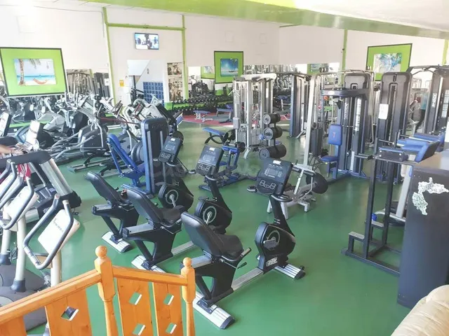 Local comercial 2 habitaciones 905m² en venta - Comunidad valenciana — 2