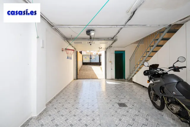 AMPLIA Y PRECIOSA CASA LISTA PARA ENTRAR A VIVIR!! — 25
