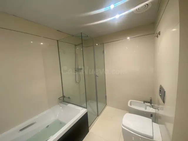 Atico completamente renovado con terraza en Diagonal Mar - foto 4