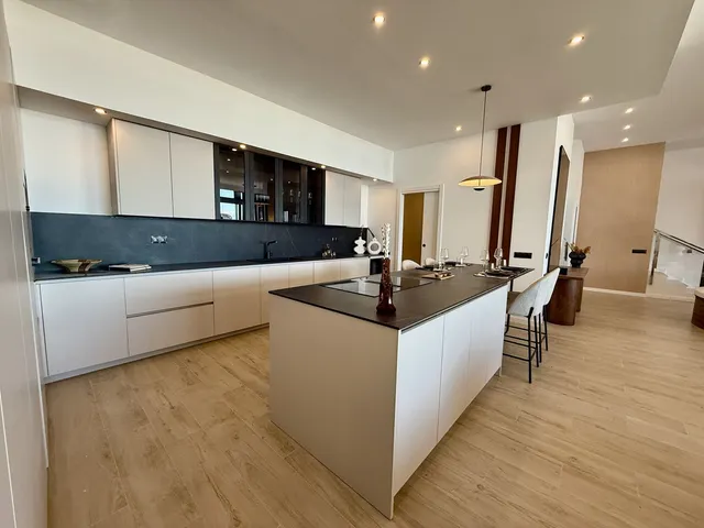 Chalet 4 habitaciones 500m² en venta - Centro — 21