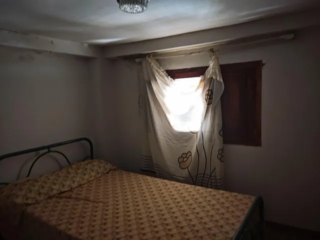 VIVIENDA EN SALERES  ( EL VALLE). — 10