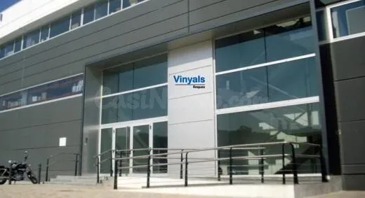 Con oficinas y muelles de carga! - foto 5