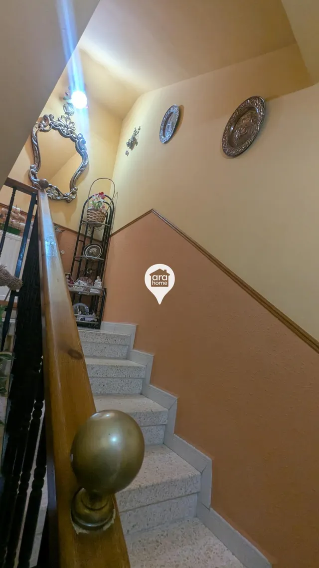 Encantadora Casita Dúplex en Cerdanyola — 10