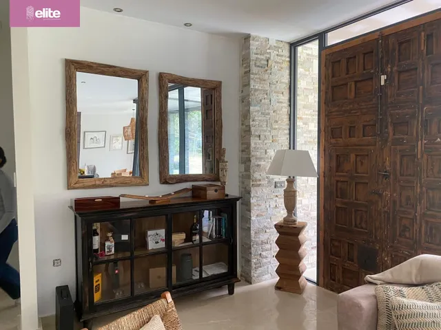 ESPECTACULAR CHALET CON PISCINA EN EL PUERTO DE SANTA MARIA — 32