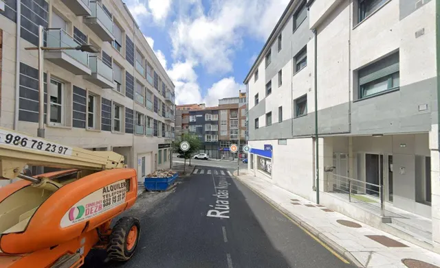 Se vende piso OKUPA en Lalín (Pontevedra). - foto 3