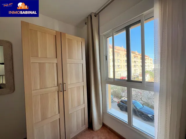 Piso Reformado en Roquetas de Mar: Oportunidad Única con Terraza y Cercanía a la Playa — 20