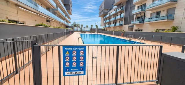 Vive junto al mar en Badalona: confort, tranquilidad y excelentes zonas comunitarias — 46