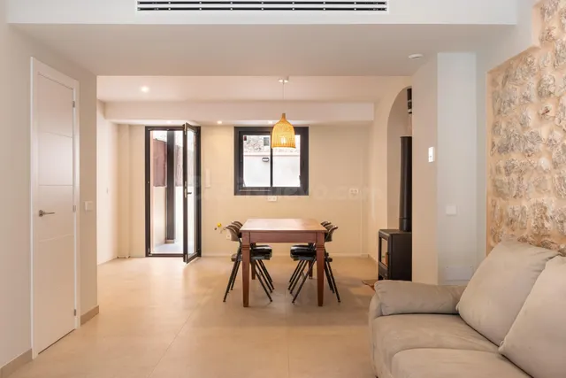 Casa de 3 dormitorios con terraza y garaje en el centro de Sóller — 5