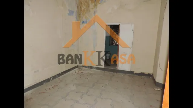 SE VENDE CASA ANTIGUA EN BERJA ZONA MERCADO DE ABASTOS — 20