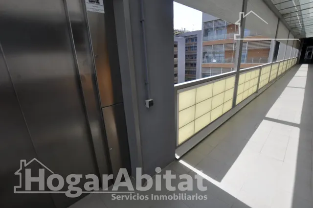 GRAN ÁTICO SEMINUEVO EN RESIDENCIAL CON GARAJE Y PISCINA — 32