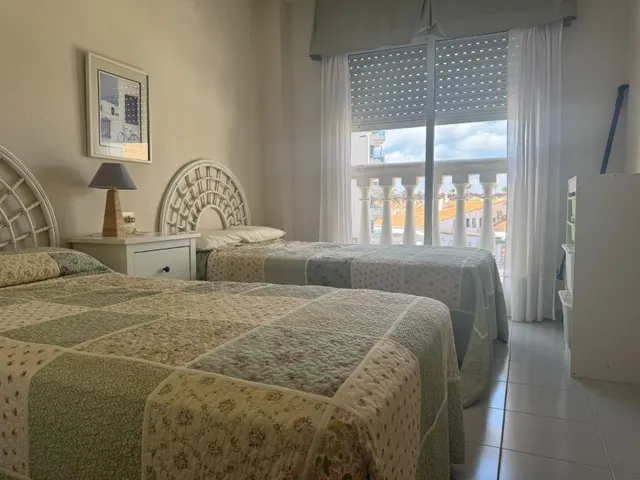 Vivienda de tres dormitorios con amplias terrazas y vistas al Mediterráneo en Alcazaba Playa en el km 4,5 de la Manga del Mar Menor. — 10