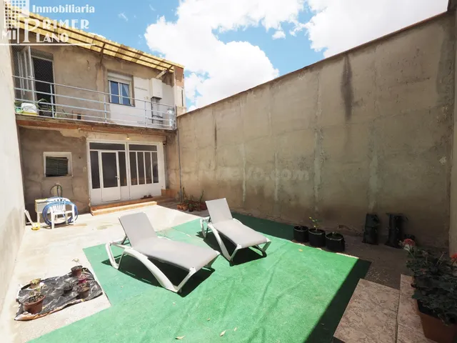 *Casa de 2 plantas junto a calle Espinosa, de 2 dorm ,2 baño - foto 2