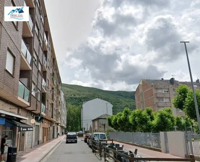 Venta Local o Almacén en Barco de Valdeorras - Ourense — 2
