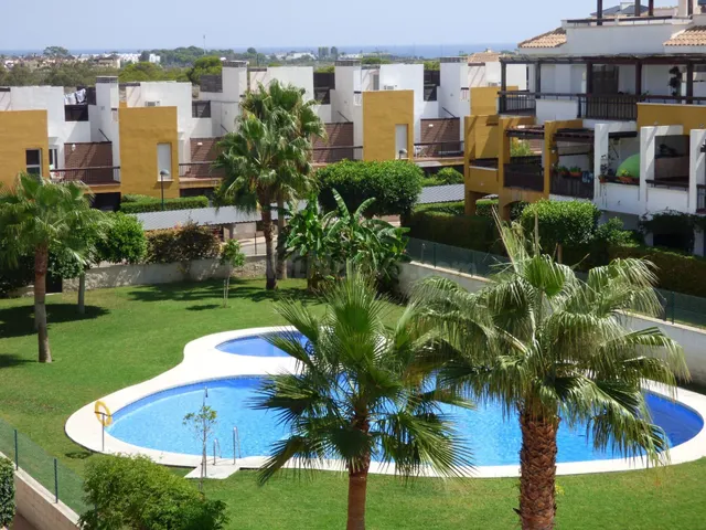 ESTUPENDO APARTAMENTO CON TERRAZA EN URBANIZACION DE VERA PL