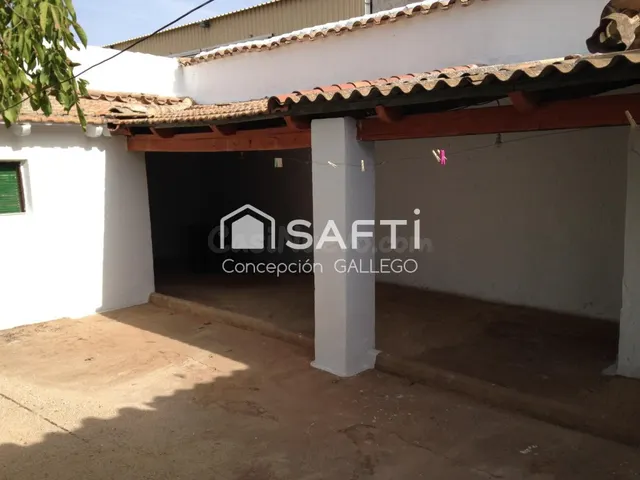FINCA CHALET EN VENTA, sin comisión al comprador