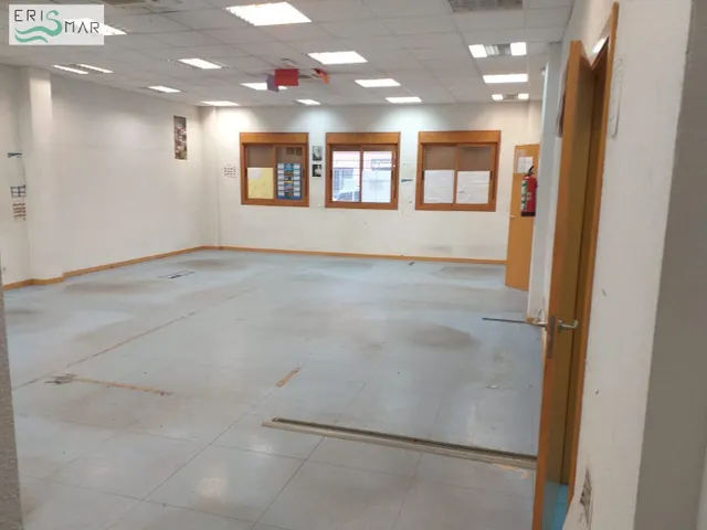 LOCAL COMERCIAL EN ALQUILER Y VENTA EN NAVALCARNERO — 3