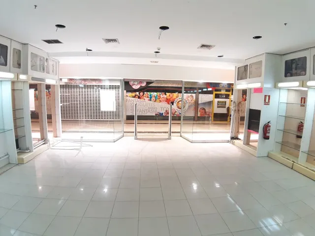 Local comercial en Alquiler en Vigo Pontevedra — 8