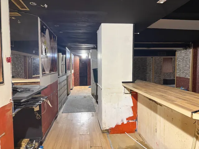 Local comercial 273m² en alquiler - Universidad San Francisco — 12