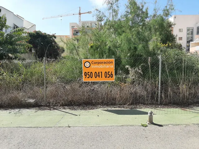 Oportunidad parcela en Puerto Rey. — 16