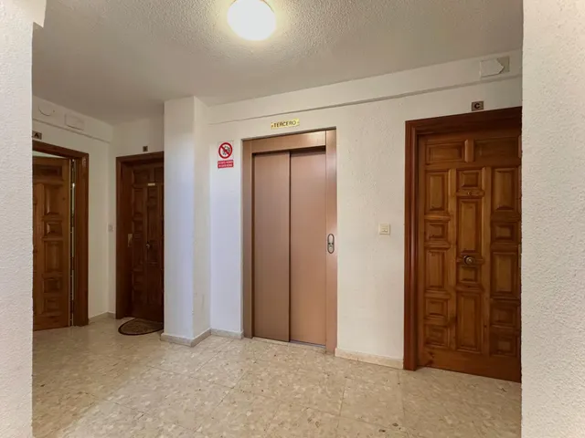 Piso 4 habitaciones 127m² en venta - La Chana — 35