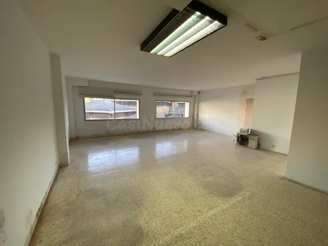 ALQUILER LOCAL DE 125M2 EN IGUALADA ZONA POBLE SEC — 2