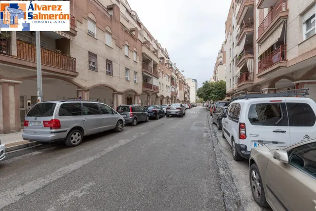 MODERNO ESTUDIO TIPO LOFT AMUEBLADO EN URBANIZACIÓN VILLA PINEDA - ZONA VILLAREJO — 38