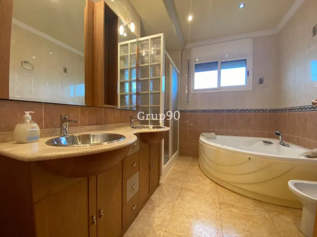 Espectacular chalet en la mejor zona del municipio — 37