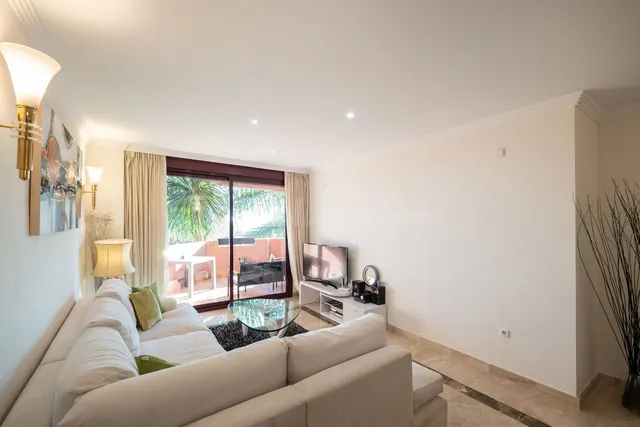 Apartamento 2 habitaciones 100m² en alquiler - Costa Del Sol - foto 2