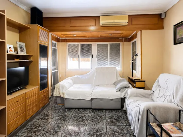 Piso de 4 habitaciones reformado y con solárium en el centro - foto 5