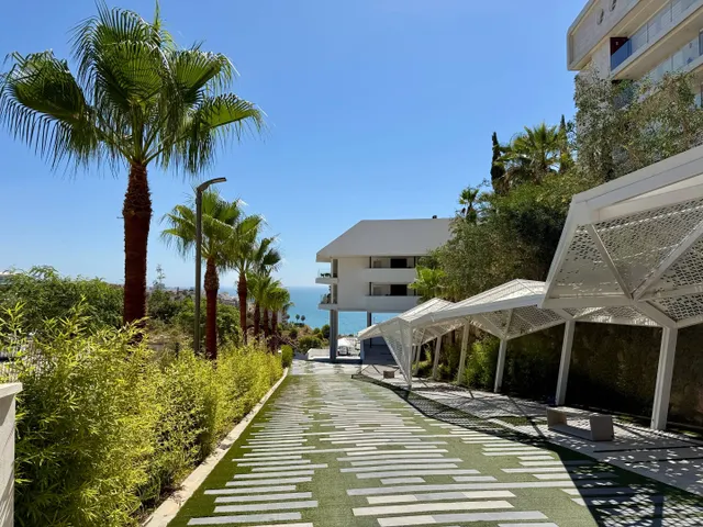 EXCLUSIVO APARTAMENTO CON VISTAS PANORAMICAS AL MAR | HIGUERON – CARVAJAL, FUENGIROLA — 32