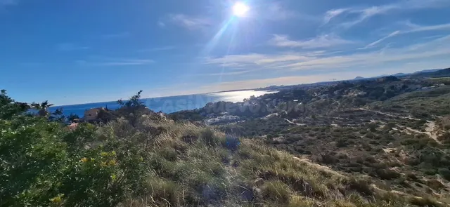 Terreno urbano con vistas al mar en Coveta Fumá – El Campell