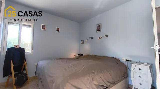 Chalet en Dolores con piscina climatizada, casa de invitados, paneles solares y mucho más — 40