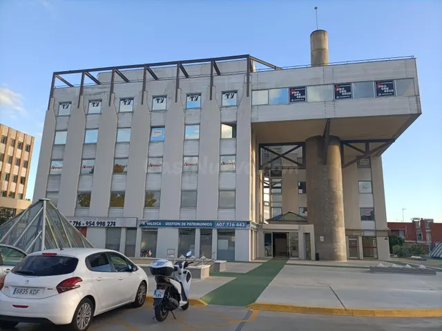 Venta Garaje Avenida AVERROES, ED EUROSEVILLA NACIONAL IV - foto 2
