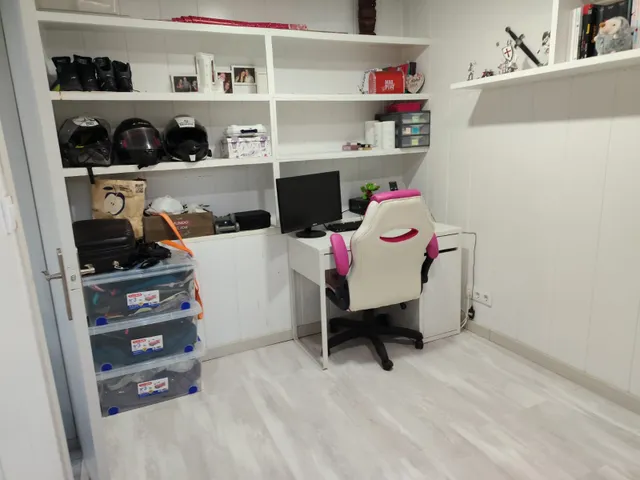 Casa en venta en Piera con dos viviendas independientes, jardín, piscina y parking — 16