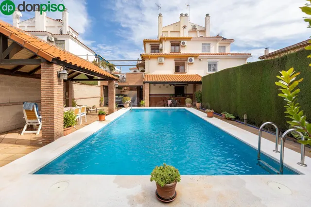 VIVIENDA PAREADA EN MONTELUZ — 3